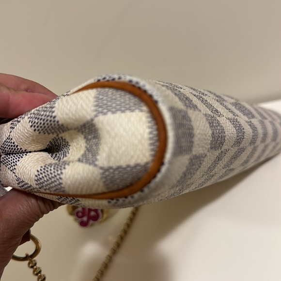 Louis Vuitton DAMIER AZUR EVA Pochette with leather strap - Picture 11 of 16